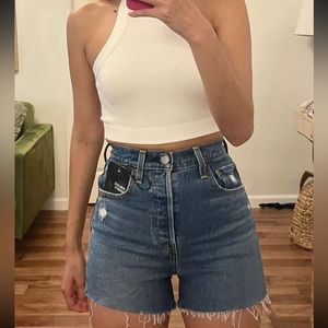 Levi’s Ribcage shorts